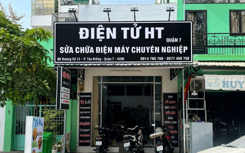 4 Quận 7