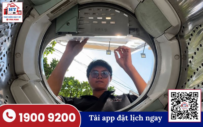 sua-may-giat-tai-nha-khach