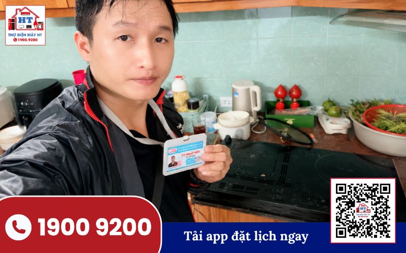 Kỹ thuật viên Điện Tử HT sửa bếp từ tại Long An