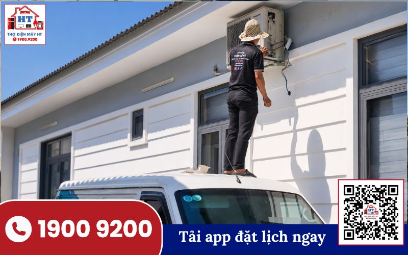 Kỹ thuật viên Điện Tử HT sửa máy lạnh tại Tân Phú